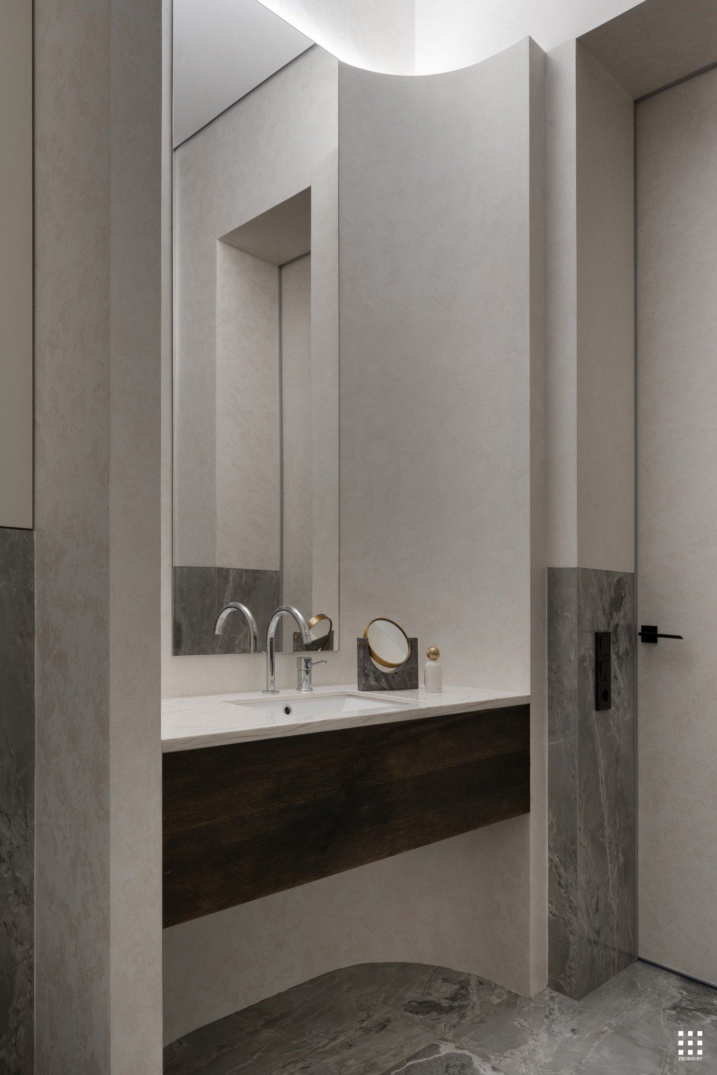 Дизайн дома 2000 RECONSTRUCTION INTERIOR от «ZROBIM architects»